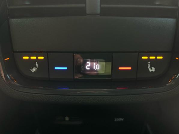 Skoda Octavia IV (A8) с пробегом 2020 года, цена 2 290 000 рублей, 63500 км, лифтбек, Автокод Объявления