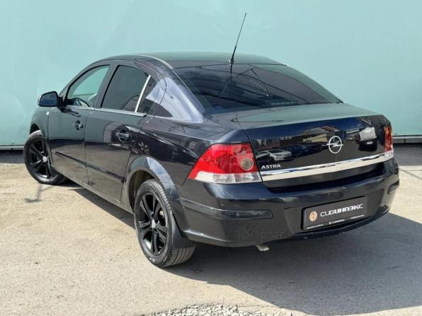 Opel Astra H Рестайлинг с пробегом 2012 года, цена 575 000 рублей, 232478 км, седан, Автокод Объявления