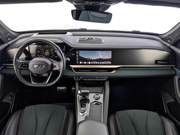 Geely Monjaro I с пробегом 2024 года, цена 3 410 000 рублей, 41939 км, внедорожник, Автокод Объявления