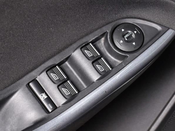 Ford Focus III с пробегом 2013 года, цена 799 999 рублей, 227690 км, седан, Автокод Объявления