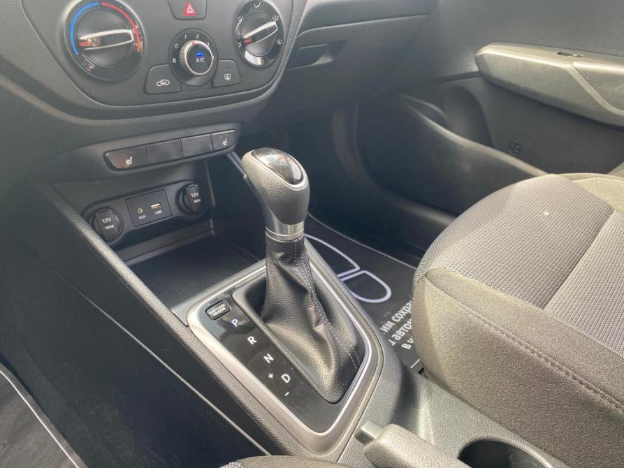 Hyundai Solaris II Великий Новгород  - изображение 14