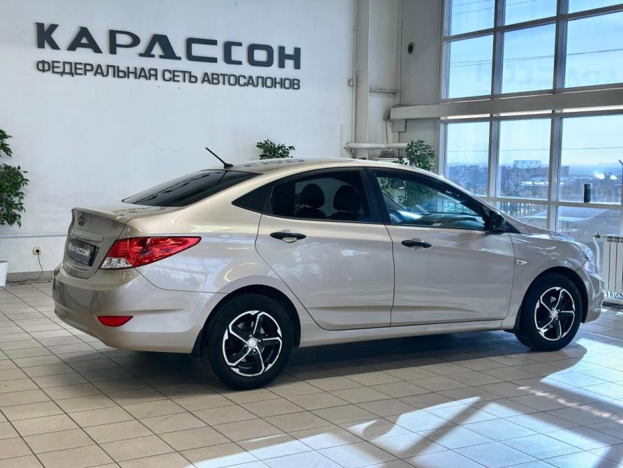 Hyundai Solaris I Волгоград  - изображение 2