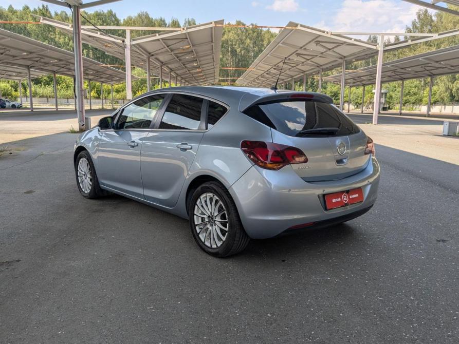 Opel Astra J Екатеринбург  - изображение 5