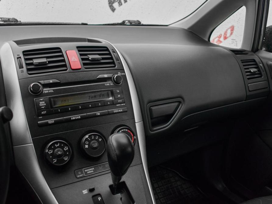 Toyota Auris I Рестайлинг Екатеринбург  - изображение 15