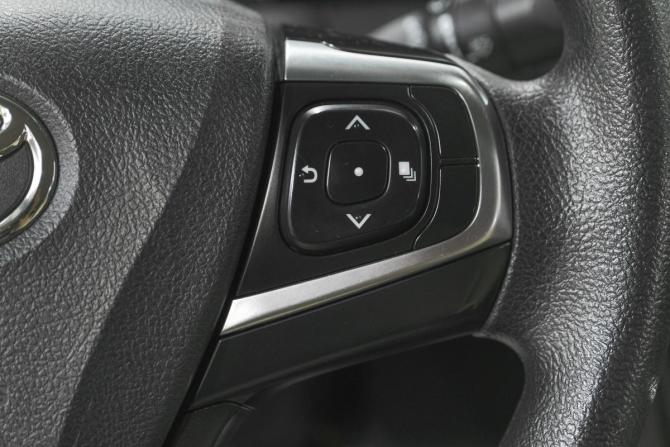 Toyota Camry VII (XV50) Рестайлинг 2 с пробегом 2017 года, цена 1 949 000 рублей, 128000 км, седан, Автокод Объявления