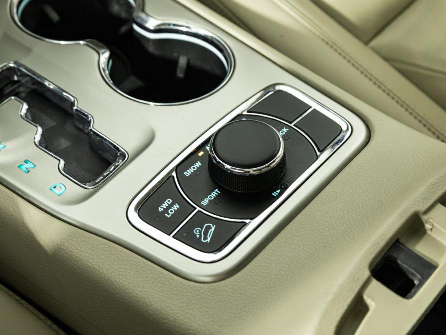 Jeep Grand Cherokee IV (WK2) Санкт-Петербург  - изображение 17