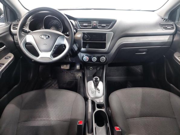 Kia Rio III Рестайлинг с пробегом 2015 года, цена 920 000 рублей, 133500 км, седан, Автокод Объявления