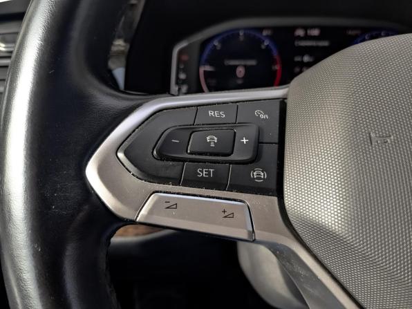 Volkswagen Multivan T6 Рестайлинг с пробегом 2021 года, цена 4 700 000 рублей, 207418 км, минивэн, Автокод Объявления