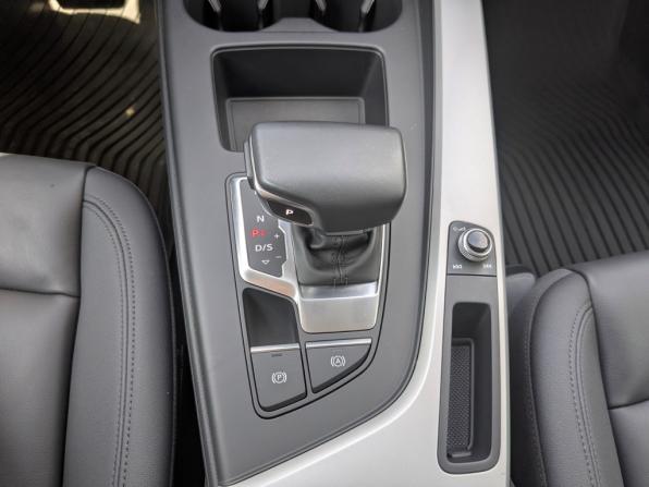 Audi A4 V (B9) Рестайлинг с пробегом 2022 года, цена 3 750 000 рублей, 21987 км, седан, Автокод Объявления