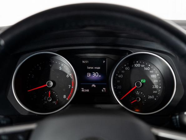 Volkswagen Tiguan II Рестайлинг с пробегом 2021 года, цена 2 849 500 рублей, 46348 км, внедорожник, Автокод Объявления