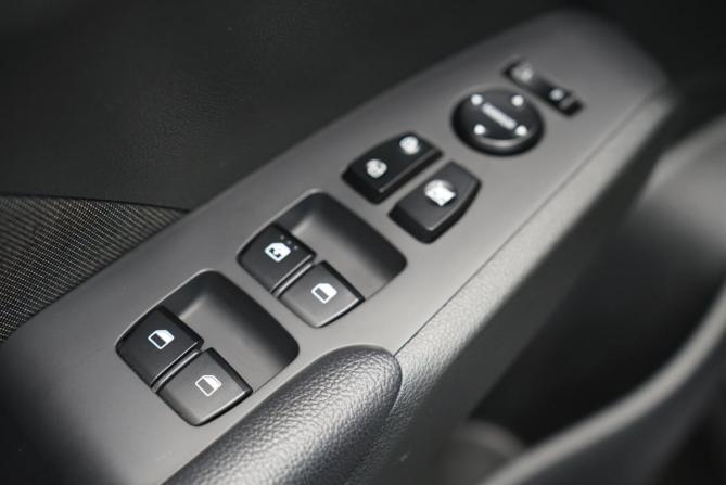 Hyundai Solaris II Рестайлинг с пробегом 2021 года, цена 1 740 000 рублей, 101884 км, седан, Автокод Объявления