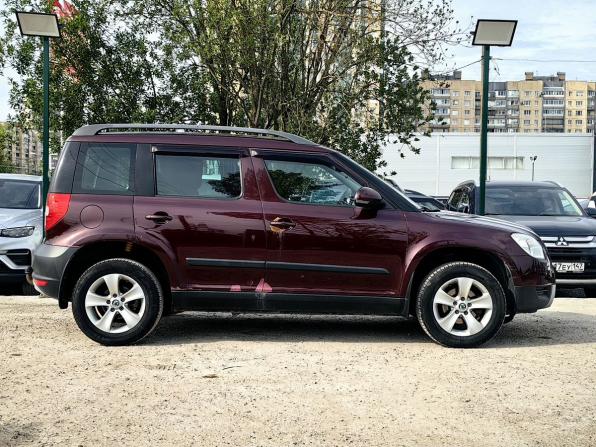 Skoda Yeti I с пробегом 2012 года, цена 599 000 рублей, 176442 км, внедорожник, Автокод Объявления