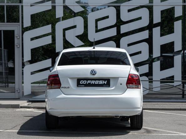 Volkswagen Polo V с пробегом 2015 года, цена 710 000 рублей, 169229 км, седан, Автокод Объявления