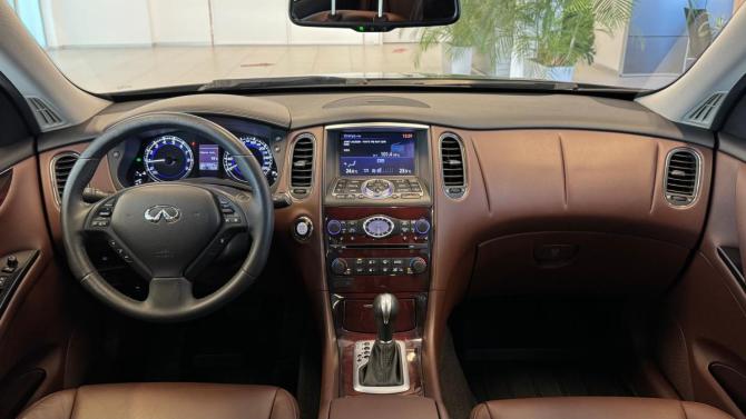 Infiniti QX50 I Рестайлинг с пробегом 2016 года, цена 1 730 000 рублей, 199720 км, внедорожник, Автокод Объявления