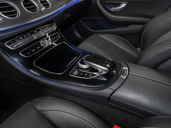 Mercedes-Benz E-Класс V (W213 S213 C238) с пробегом 2016 года, цена 3 480 000 рублей, 82246 км, седан, Автокод Объявления