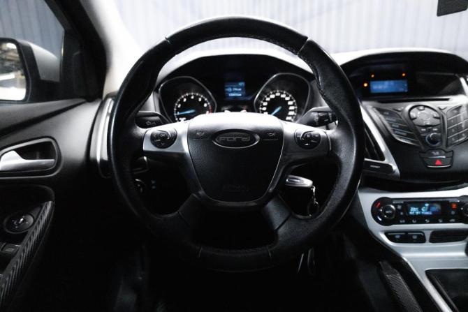 Ford Focus III с пробегом 2012 года, цена 930 000 рублей, 135000 км, универсал, Автокод Объявления