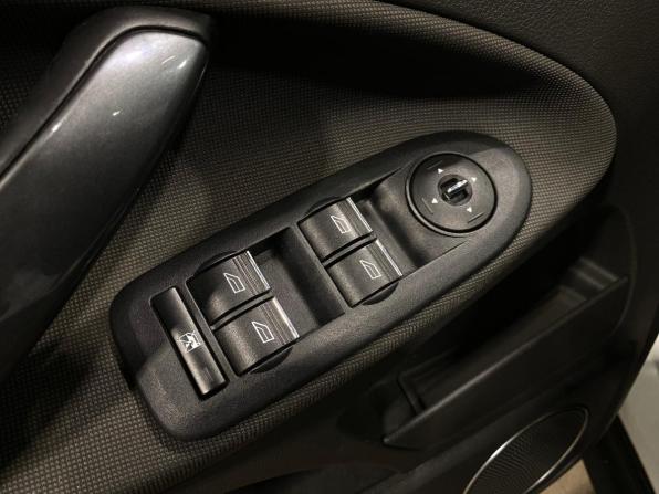 Ford Kuga I с пробегом 2011 года, цена 890 000 рублей, 198913 км, внедорожник, Автокод Объявления