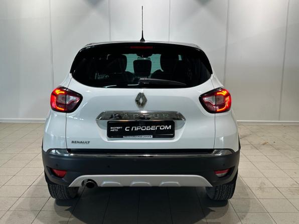 Renault Kaptur I с пробегом 2018 года, цена 1 175 000 рублей, 135001 км, внедорожник, Автокод Объявления