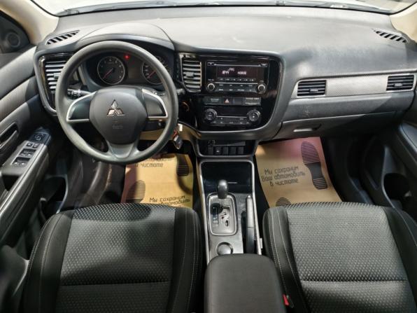 Mitsubishi Outlander III Рестайлинг 2 с пробегом 2018 года, цена 1 785 000 рублей, 211630 км, внедорожник, Автокод Объявления