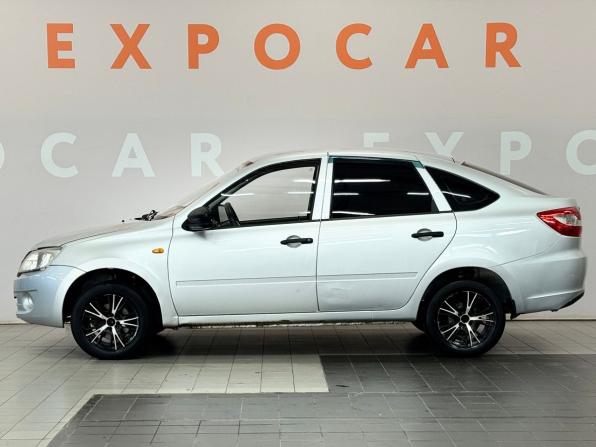 Lada (ВАЗ) Granta I с пробегом 2015 года, цена 350 000 рублей, 184000 км, лифтбек, Автокод Объявления