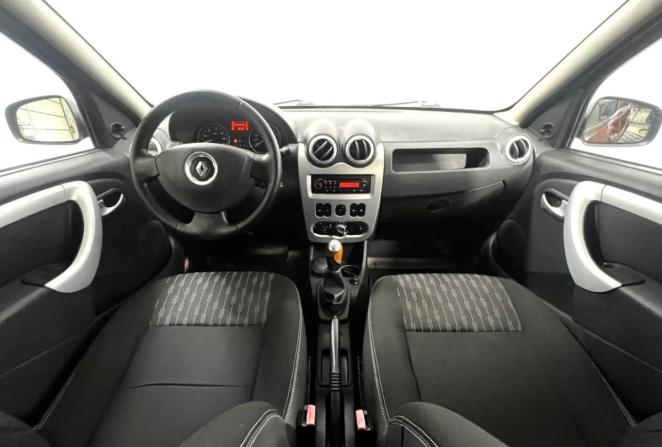 Renault Sandero I с пробегом 2011 года, цена 320 000 рублей, 240872 км, хэтчбек, Автокод Объявления