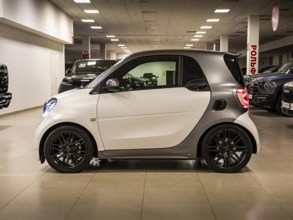 Smart Fortwo III с пробегом 2018 года, цена 2 350 000 рублей, 38563 км, хэтчбек, Автокод Объявления