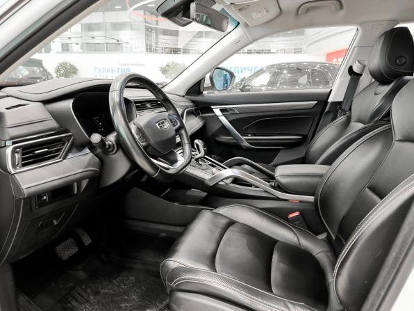 Geely Atlas Pro с пробегом 2023 года, цена 1 880 000 рублей, 44437 км, внедорожник, Автокод Объявления