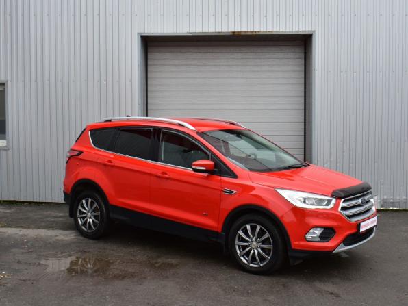 Ford Kuga II Рестайлинг с пробегом 2018 года, цена 1 499 000 рублей, 209000 км, внедорожник, Автокод Объявления