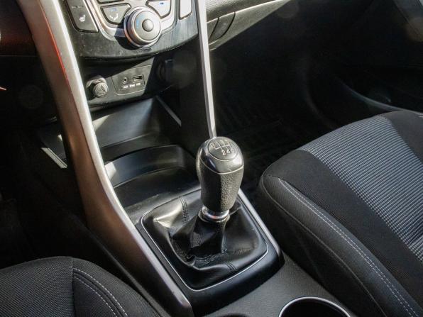 Hyundai i30 II с пробегом 2013 года, цена 749 000 рублей, 193536 км, хэтчбек, Автокод Объявления