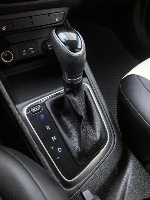 Hyundai Solaris II Санкт-Петербург  - изображение 16
