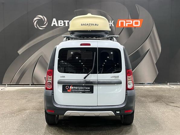Lada (ВАЗ) Largus I с пробегом 2018 года, цена 925 000 рублей, 102681 км, универсал, Автокод Объявления