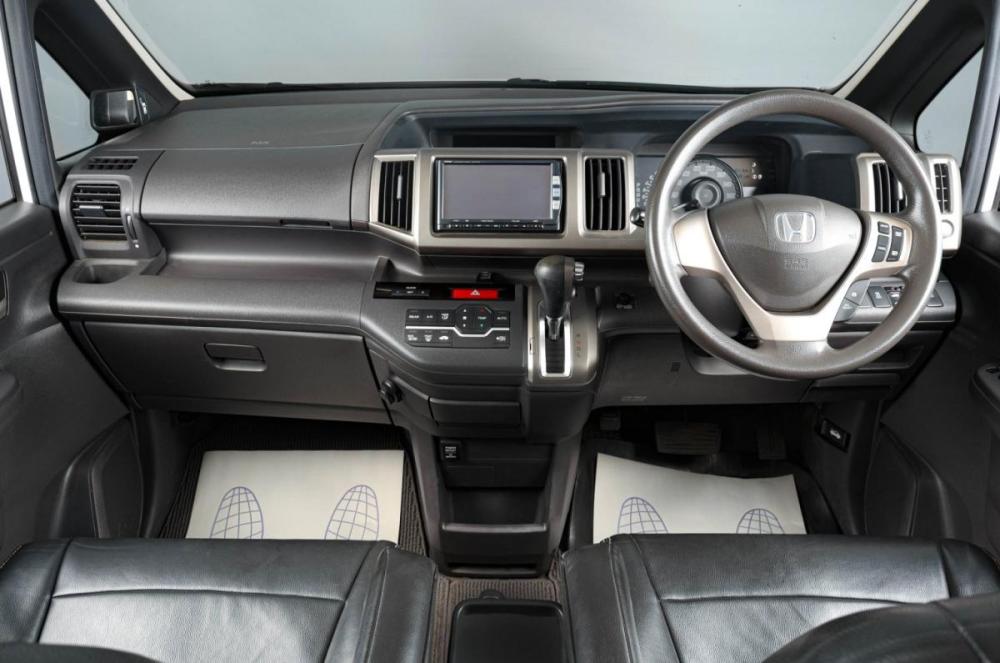 Honda Stepwgn IV Рестайлинг Тюмень  - изображение 14