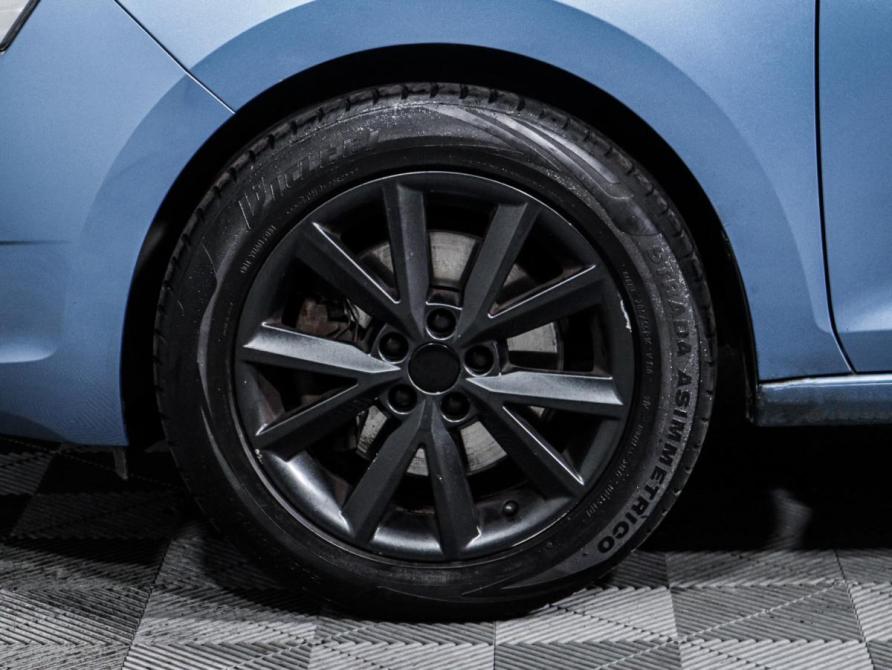 Skoda Rapid I Москва  - изображение 15