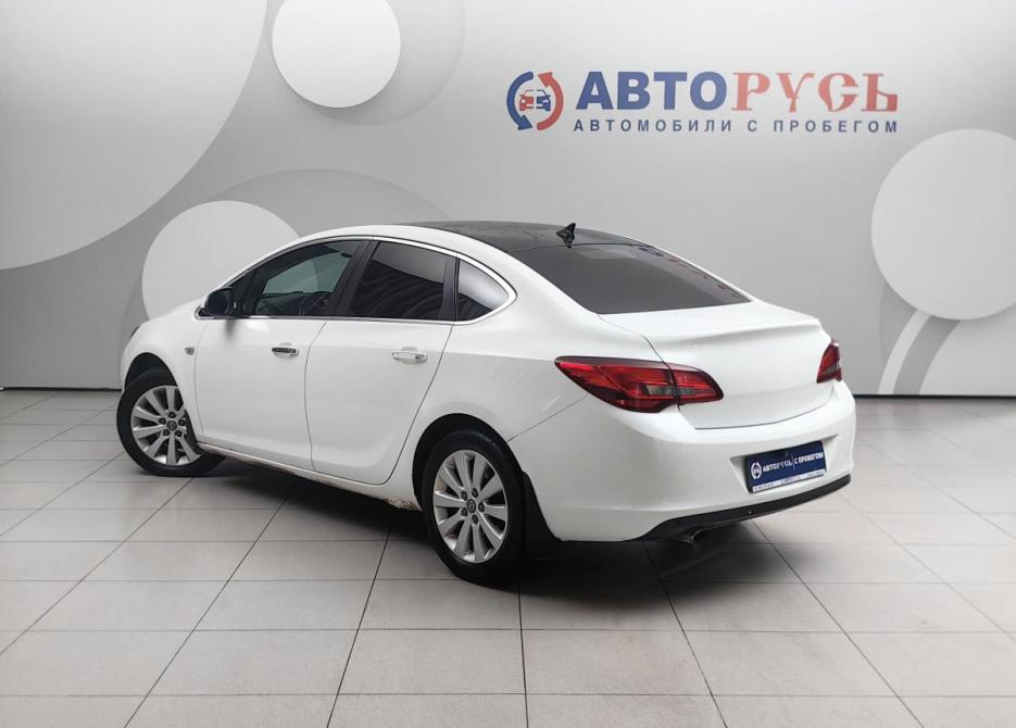 Opel Astra J Рестайлинг Подольск  - изображение 2