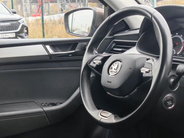 Skoda Rapid II с пробегом 2020 года, цена 1 459 000 рублей, 164840 км, лифтбек, Автокод Объявления