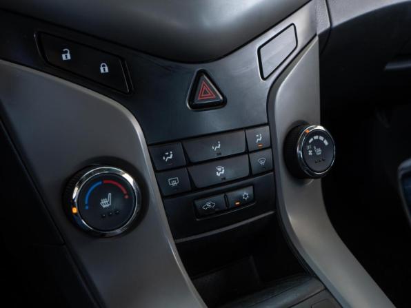 Chevrolet Cruze I с пробегом 2010 года, цена 695 000 рублей, 215044 км, седан, Автокод Объявления