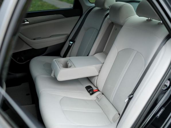 Hyundai Sonata VII (LF) с пробегом 2015 года, цена 1 249 000 рублей, 158100 км, седан, Автокод Объявления