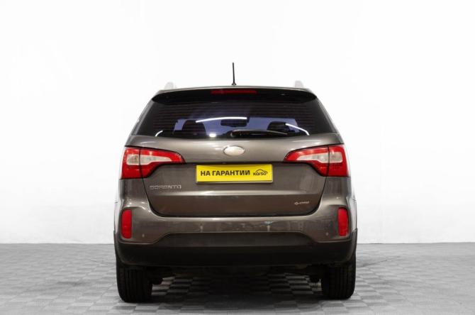 Kia Sorento II Рестайлинг с пробегом 2013 года, цена 1 559 000 рублей, 289000 км, внедорожник, Автокод Объявления