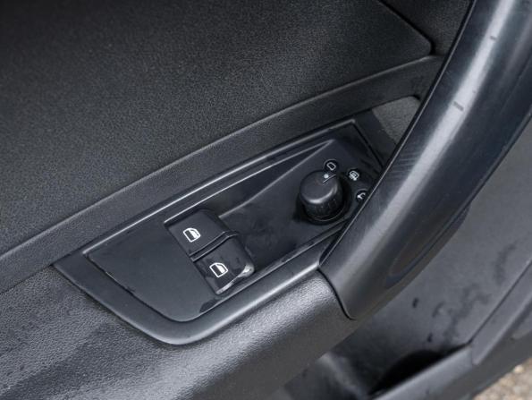 Audi A1 I (8X) с пробегом 2011 года, цена 690 000 рублей, 225623 км, хэтчбек, Автокод Объявления