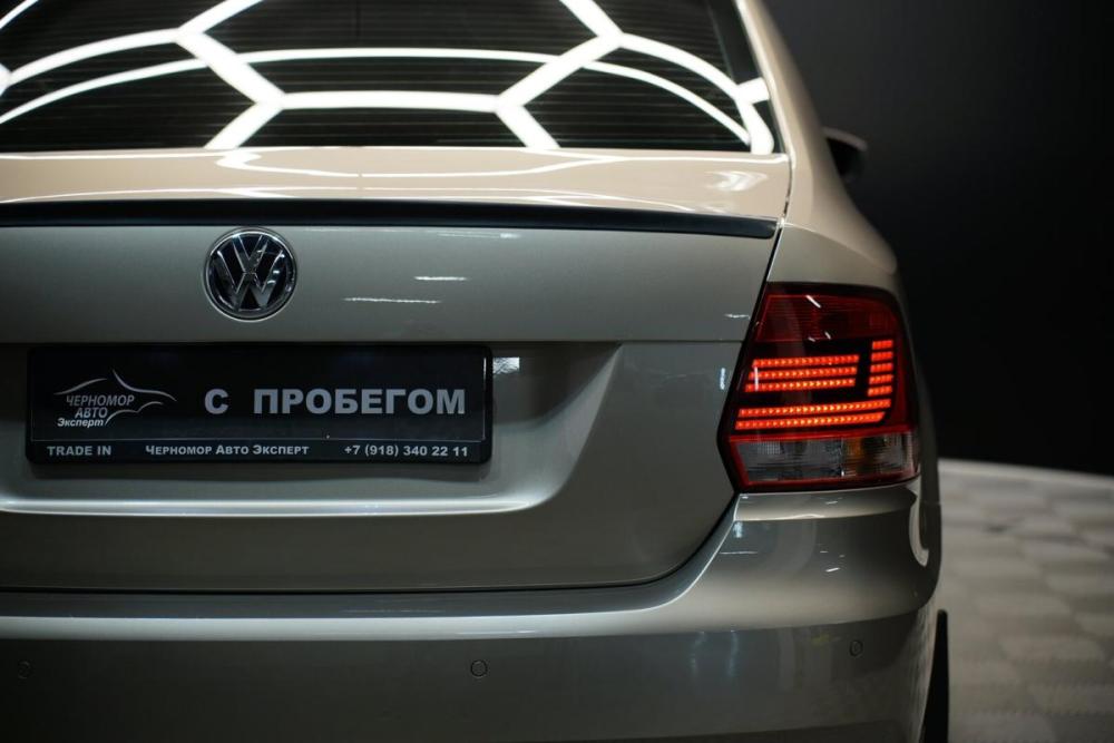Volkswagen Polo V Рестайлинг Крым  - изображение 27