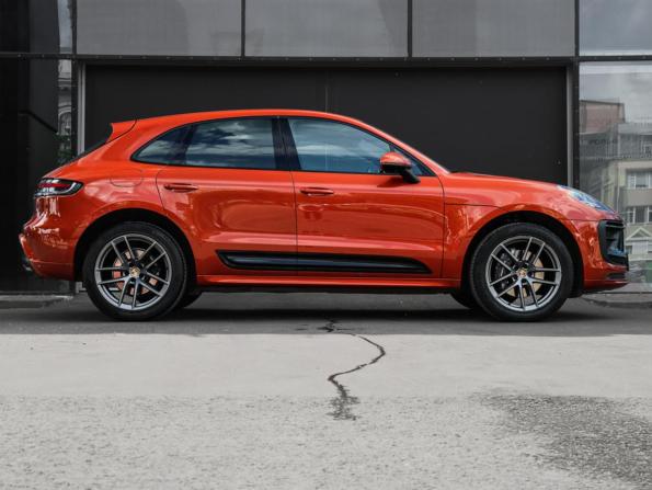 Porsche Macan I Рестайлинг 2 с пробегом 2022 года, цена 6 650 000 рублей, 81202 км, внедорожник, Автокод Объявления