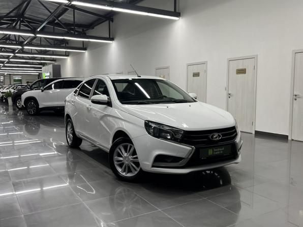 Lada (ВАЗ) Vesta I с пробегом 2017 года, цена 745 000 рублей, 138270 км, седан, Автокод Объявления
