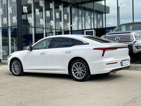 FAW Bestune B70 I с пробегом 2023 года, цена 1 390 000 рублей, 57171 км, лифтбек, Автокод Объявления