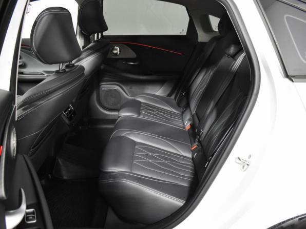 Chery Arrizo 8 с пробегом 2023 года, цена 1 960 000 рублей, 33447 км, седан, Автокод Объявления