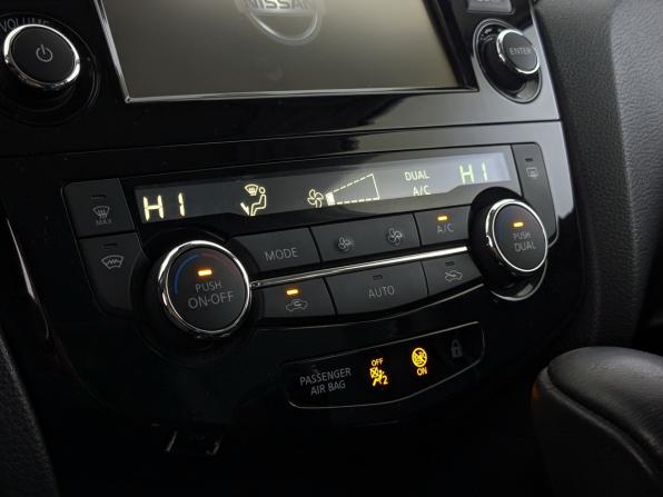 Nissan Qashqai II с пробегом 2018 года, цена 1 800 000 рублей, 82500 км, внедорожник, Автокод Объявления