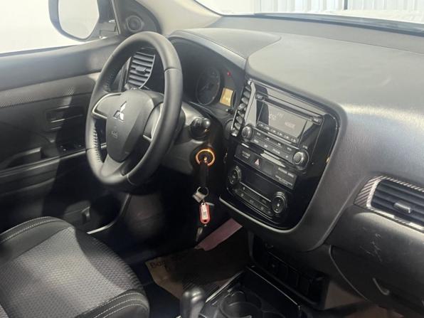 Mitsubishi Outlander III Рестайлинг 2 с пробегом 2018 года, цена 1 435 000 рублей, 211630 км, внедорожник, Автокод Объявления