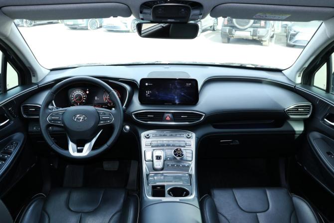 Hyundai Santa Fe IV Рестайлинг с пробегом 2021 года, цена 3 995 000 рублей, 72118 км, внедорожник, Автокод Объявления