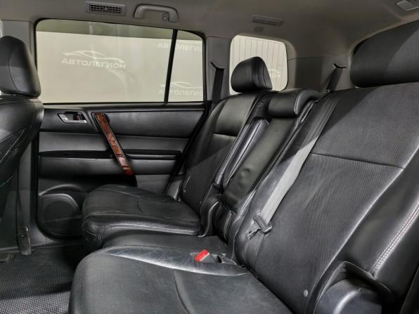 Toyota Highlander II (XU40) Рестайлинг с пробегом 2011 года, цена 2 125 000 рублей, 319030 км, внедорожник, Автокод Объявления