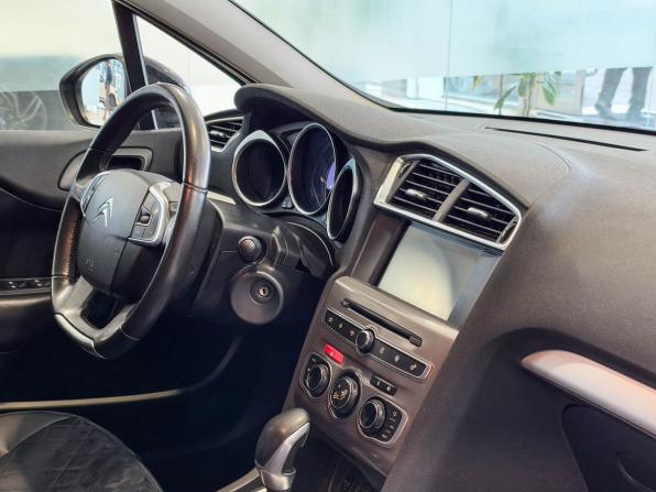 Citroen C4 II с пробегом 2015 года, цена 757 000 рублей, 141000 км, седан, Автокод Объявления