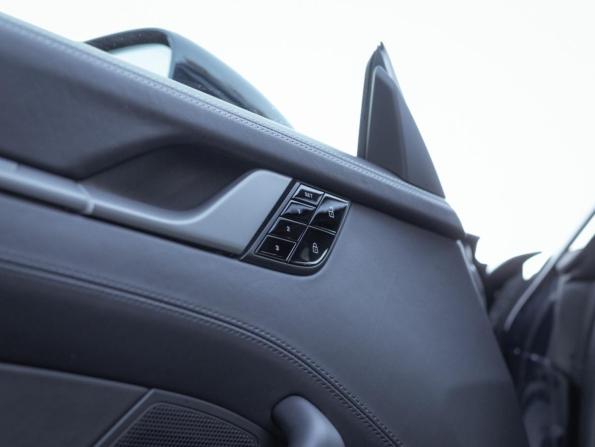 Porsche 911 VIII (992) с пробегом 2021 года, цена 12 999 900 рублей, 21601 км, купе, Автокод Объявления